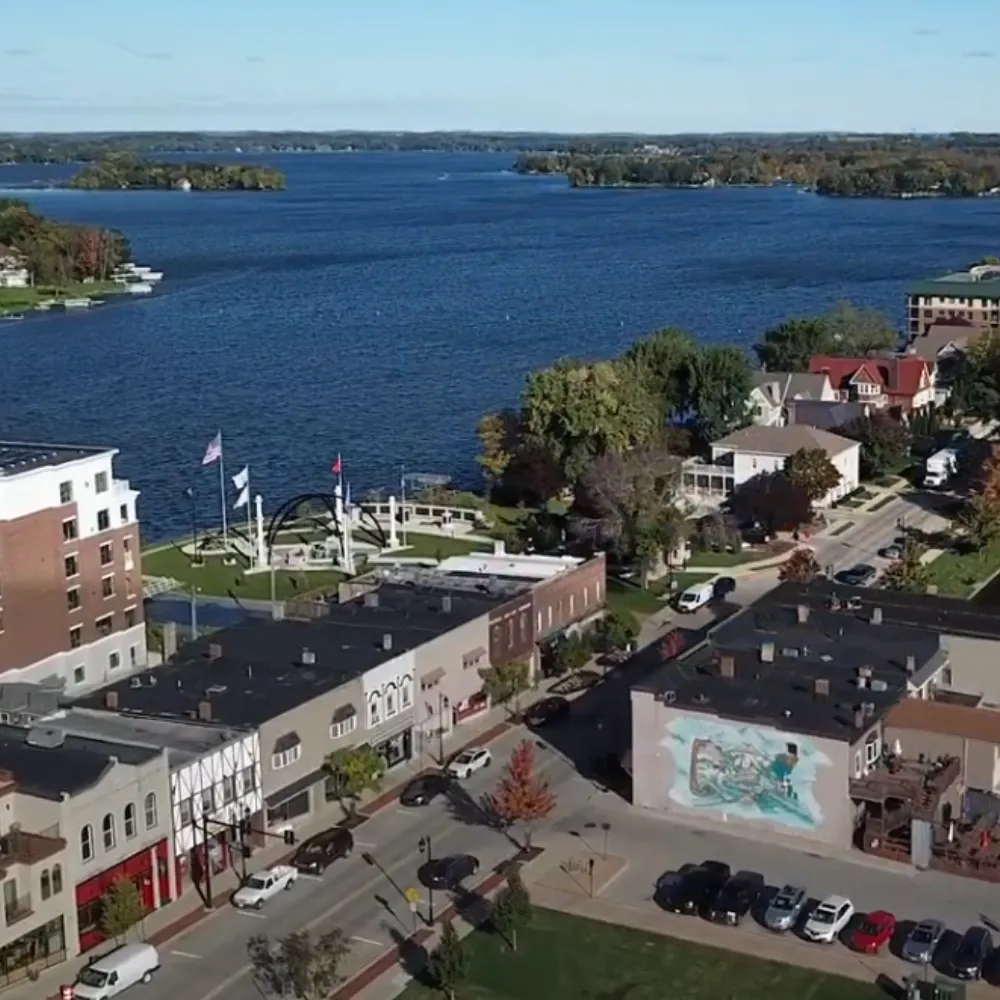 oconomowoc homes for sale